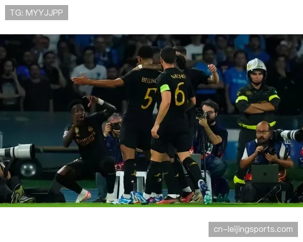 维尼修斯连续四场破门但皇马整体进攻缺乏宽度利用